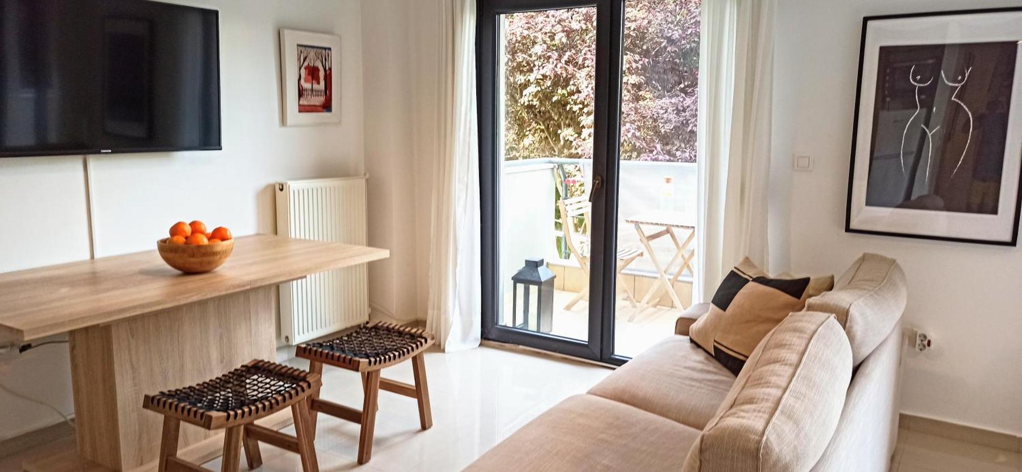 Grand Getaway Suite 300Mts From The Beach Περαία Εξωτερικό φωτογραφία